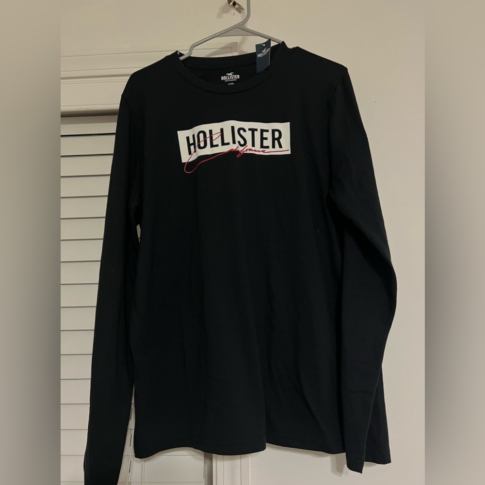 Men’s Hollister Shirt